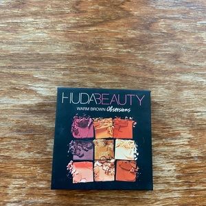 Huda Beauty Warm Brown Obsessions EyeshadowPalette